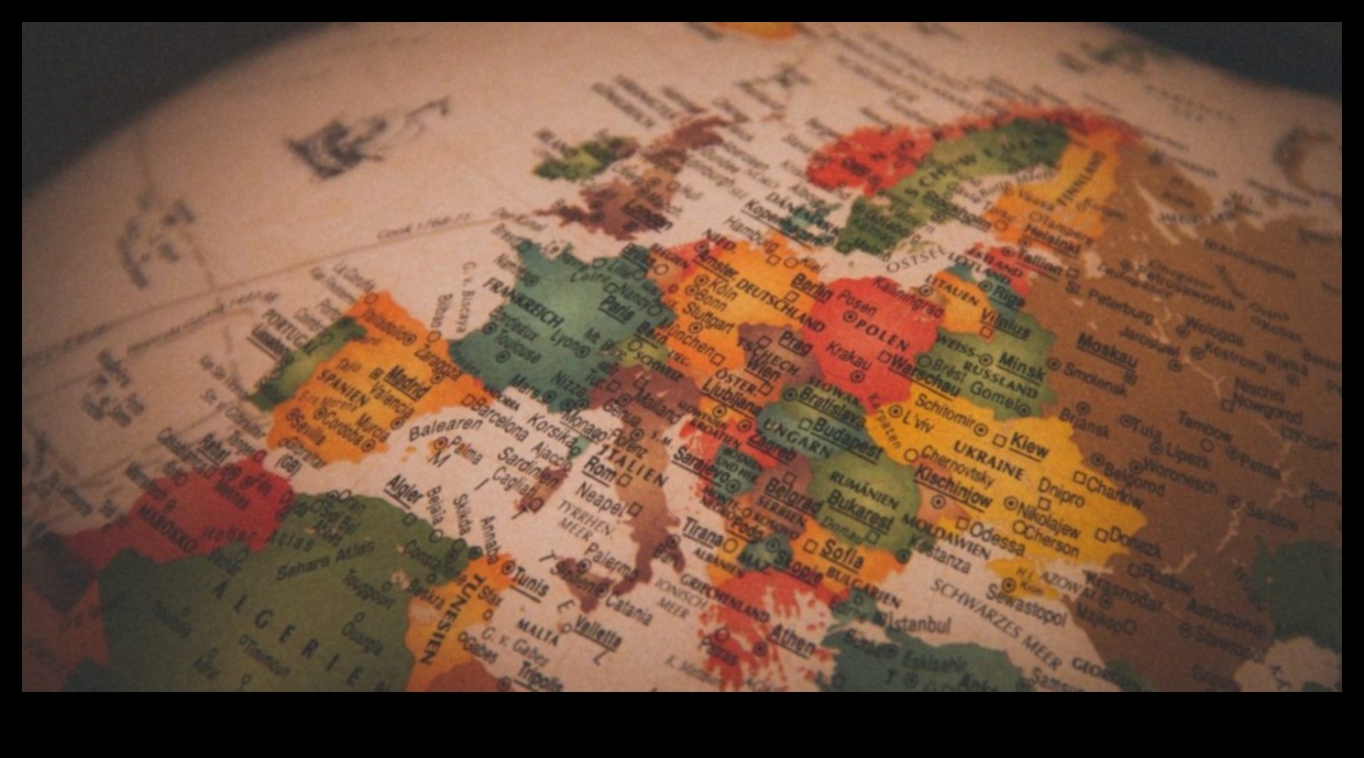 סייר כלכלה: שרטוט מסלולים נוחים על פני יבשות