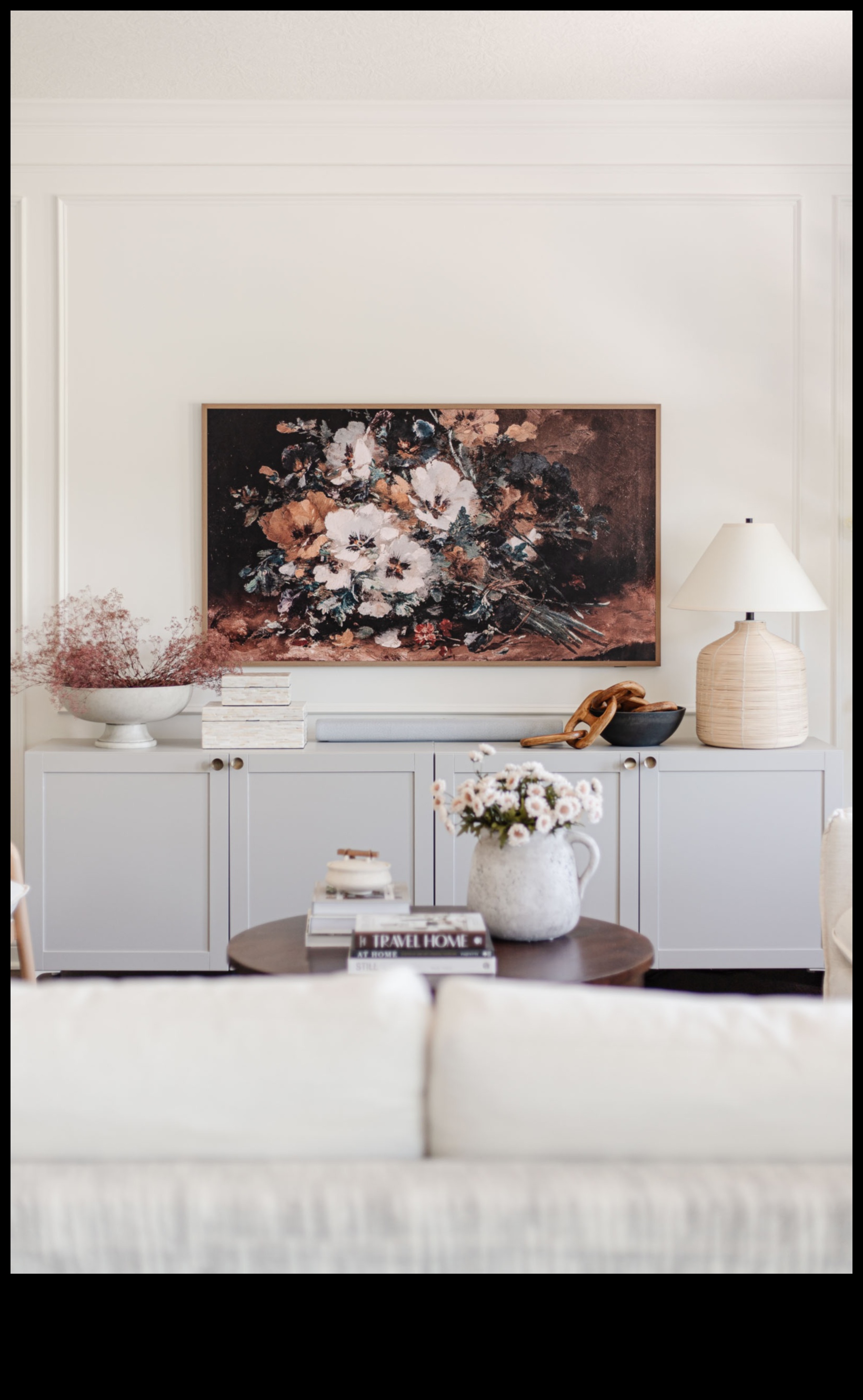 Minimalist Marvels: טלוויזיות דקות ומלוטשות למראה עכשווי