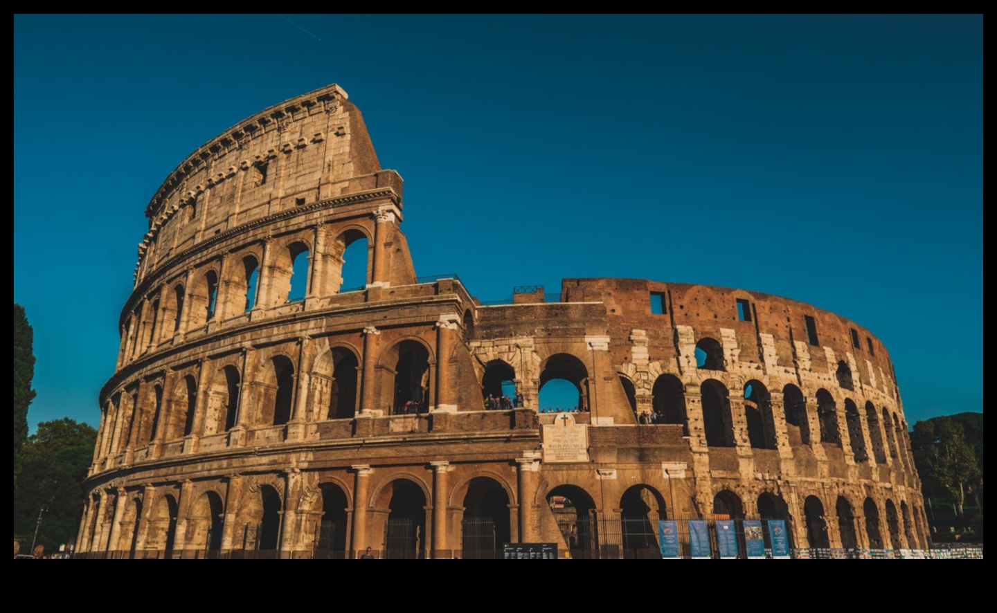 הדים של עידן: סימפוניה של אתרים היסטוריים עולמיים