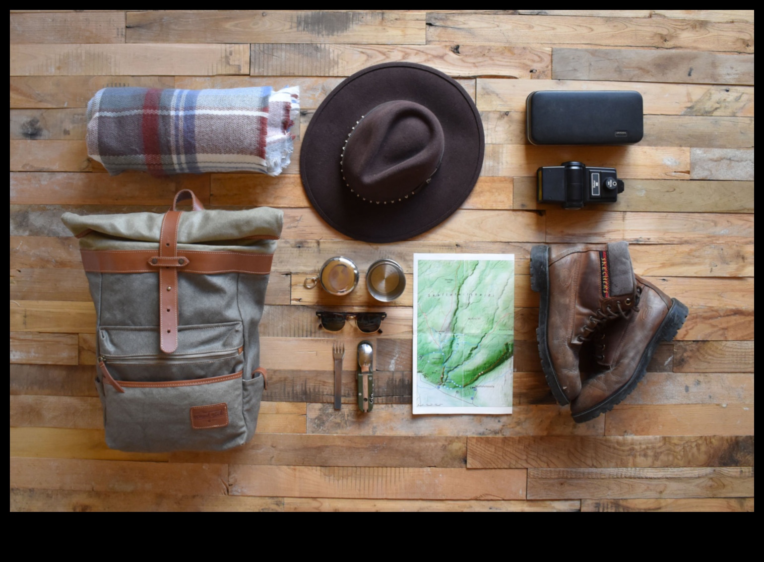 Nomad's Nook: יצירת חללים נוחים בתוך כלאיים