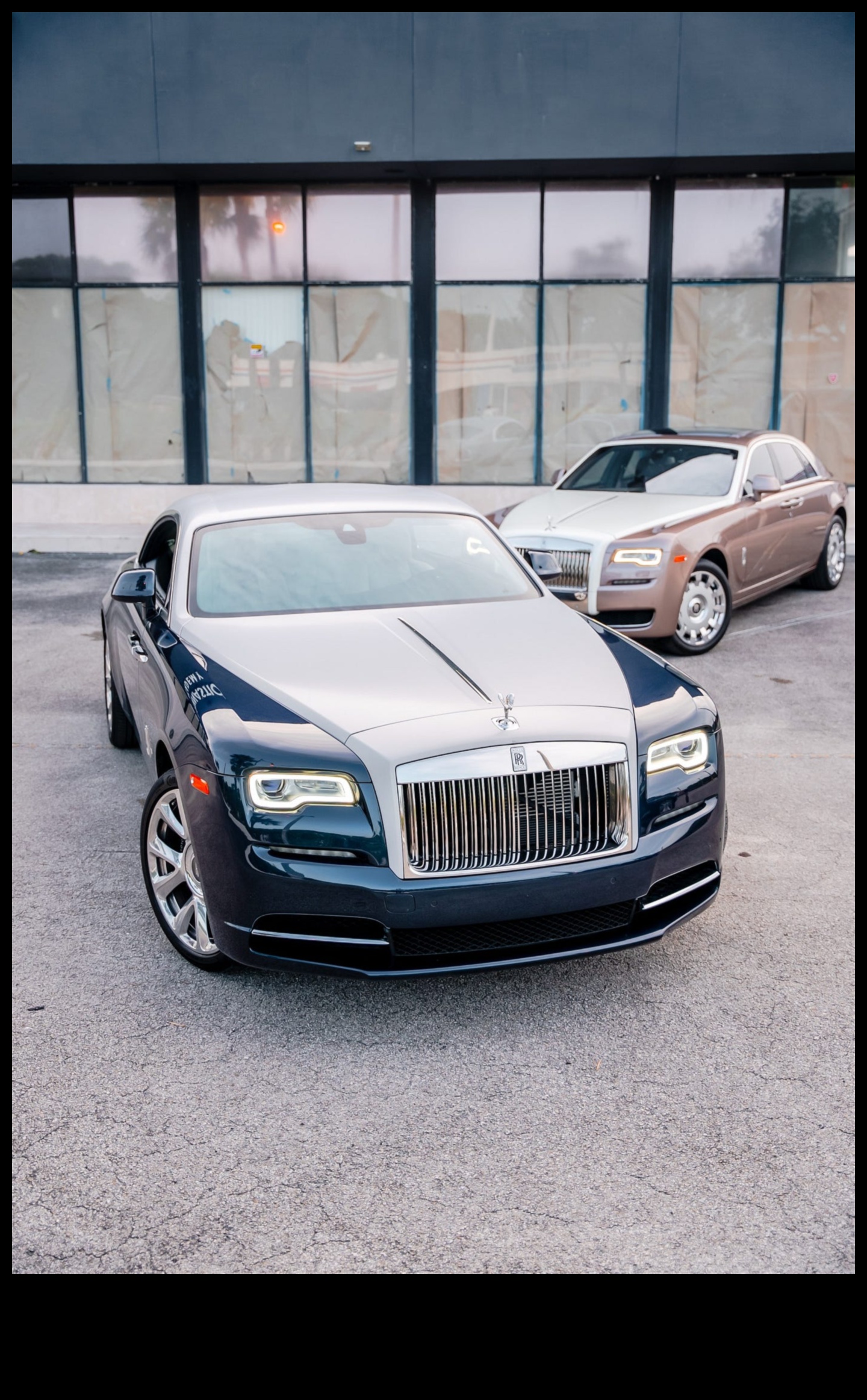 עושר יצירה: האמנות המוקפדת של בניית מכוניות יוקרה